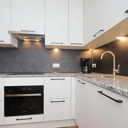 Hollandsche Tulp By Interhome *