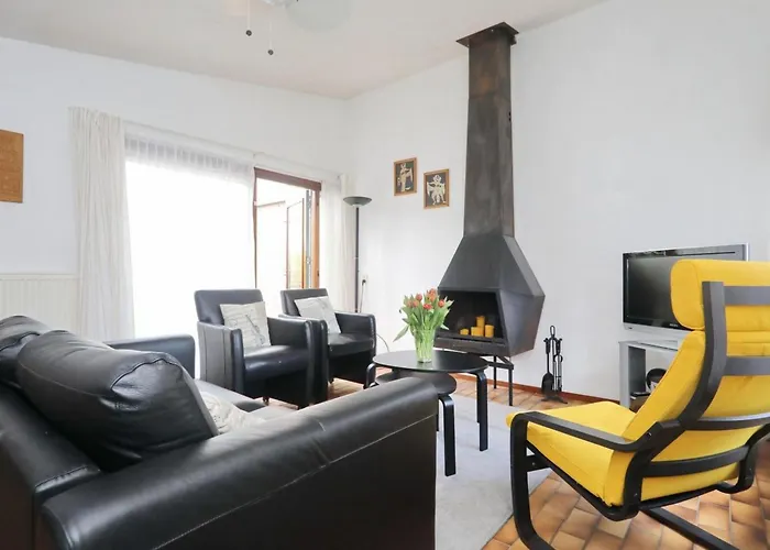 Hollandsche Tulp By Interhome Noordwijkerhout